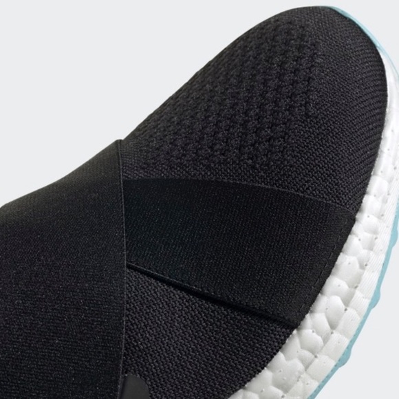adidas UltraBOOST Slip On Black - Picture 5 of 8
